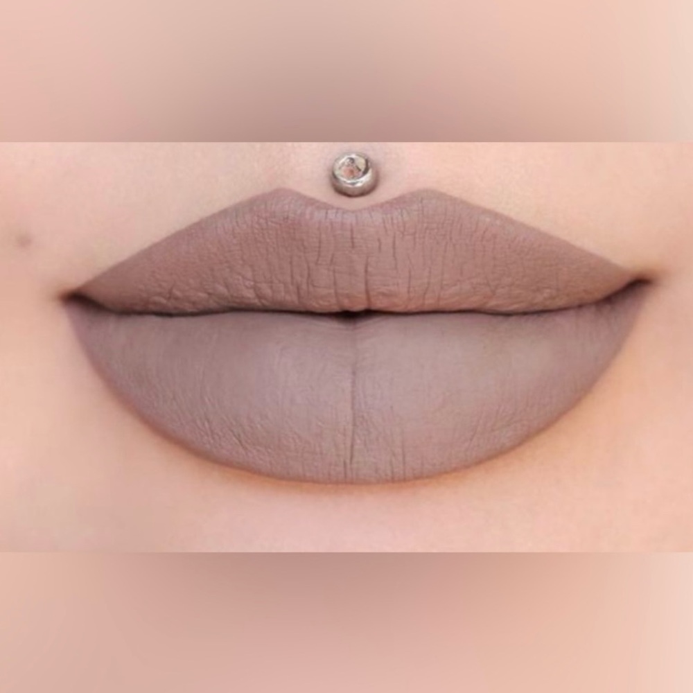 Jeffree Star Posh Spice Velour Liquid Lipstick